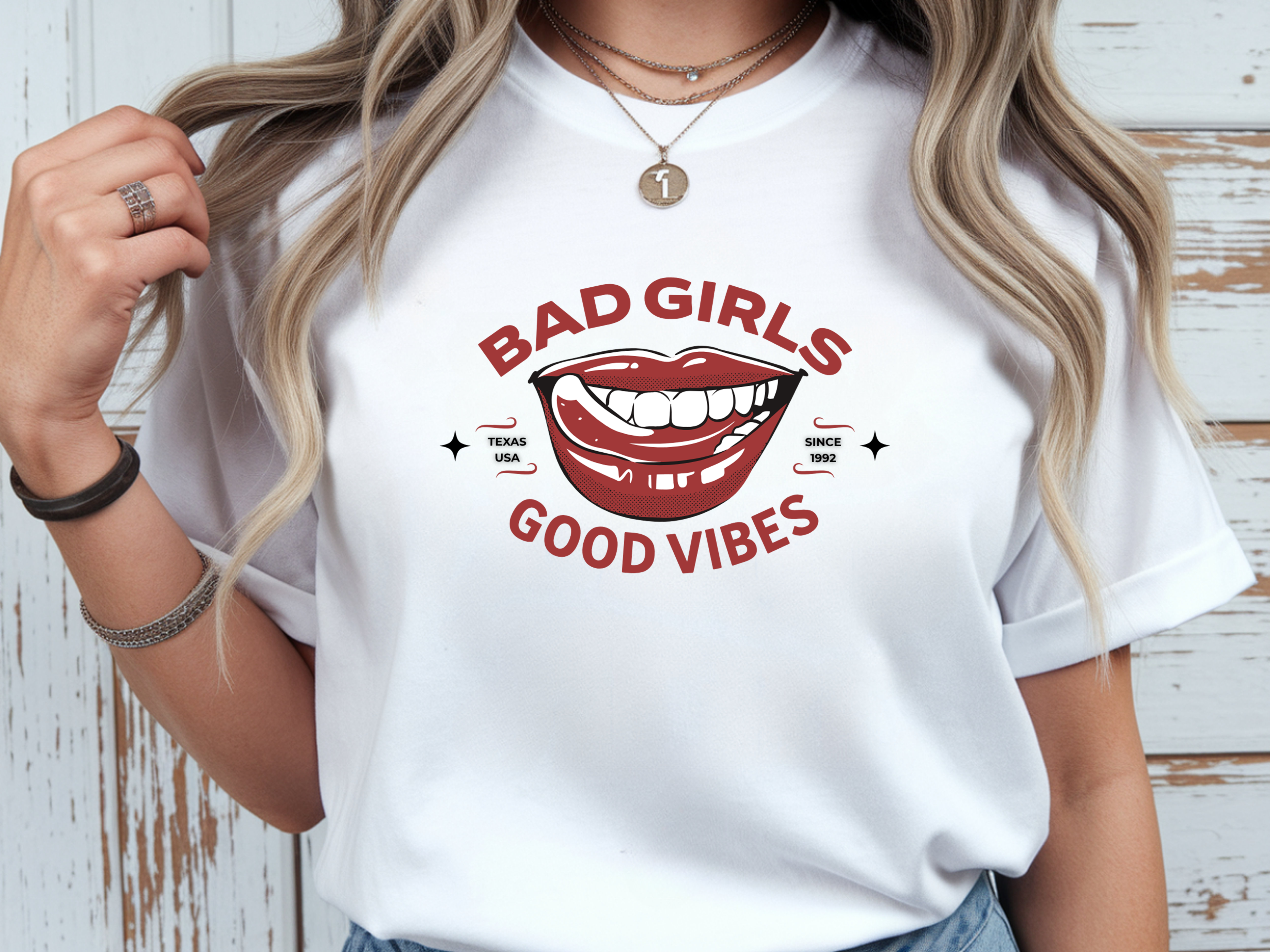 Tricou de damă oversize din bumbac 100% – model Bad Girls